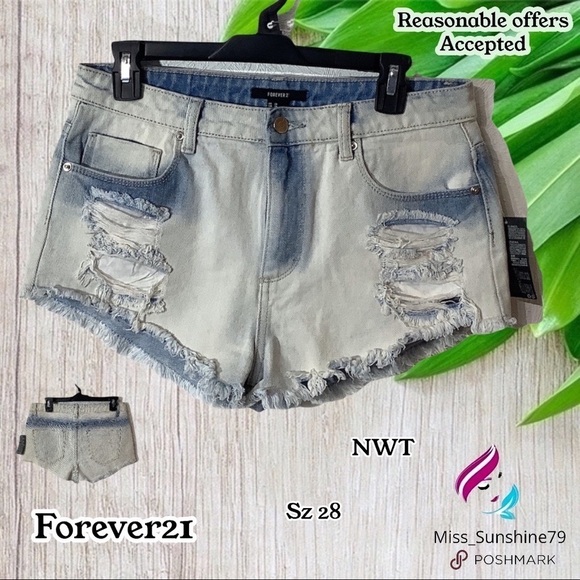 Forever21 NWT - Sz 28 - distressed short shorts - Picture 1 of 6